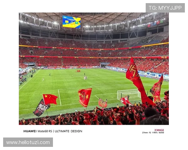 国足主场逆转劲敌全场鏖战九十分钟展现团队拼搏精神